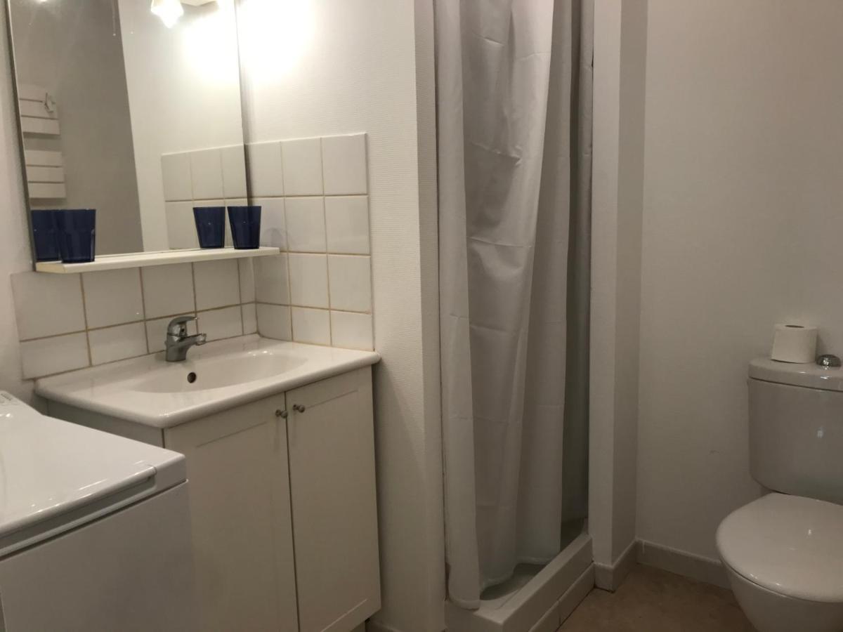 Grand Studio Manon En Coeur De Ville Pour 2 P Bort-les-Orgues Exterior foto