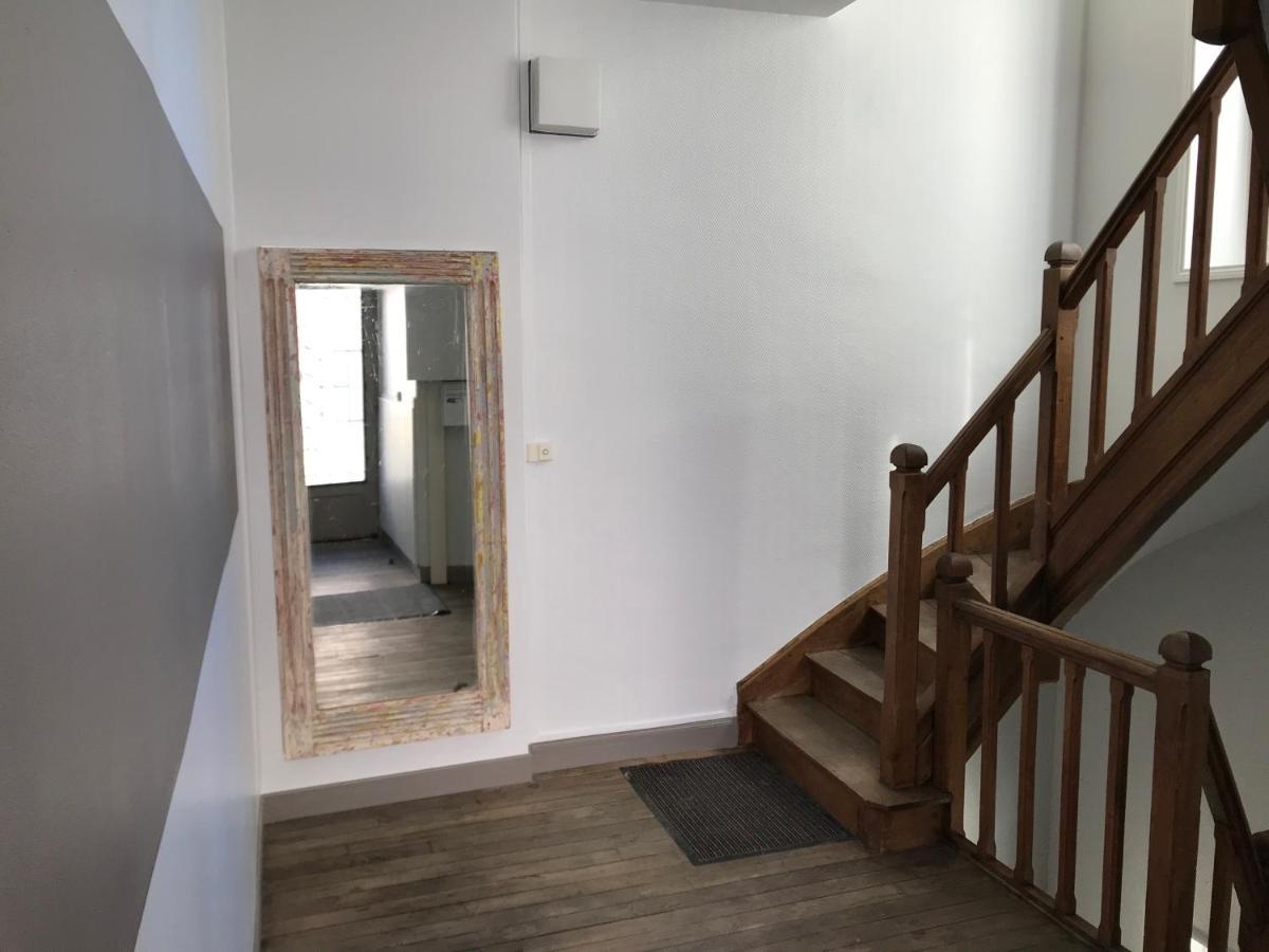 Grand Studio Manon En Coeur De Ville Pour 2 P Bort-les-Orgues Exterior foto